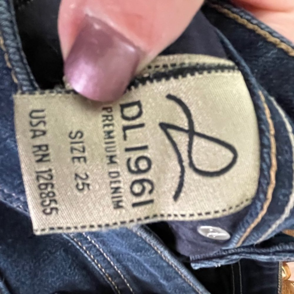 DL1961 Kate Slim Straight Jeans - Picture 3 of 3